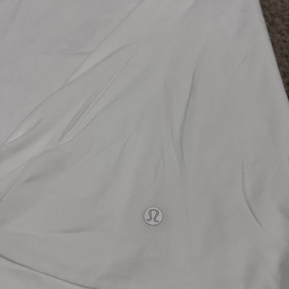 lululemon athletica Classic White Short Sleeve Tee - Picture 3 of 5